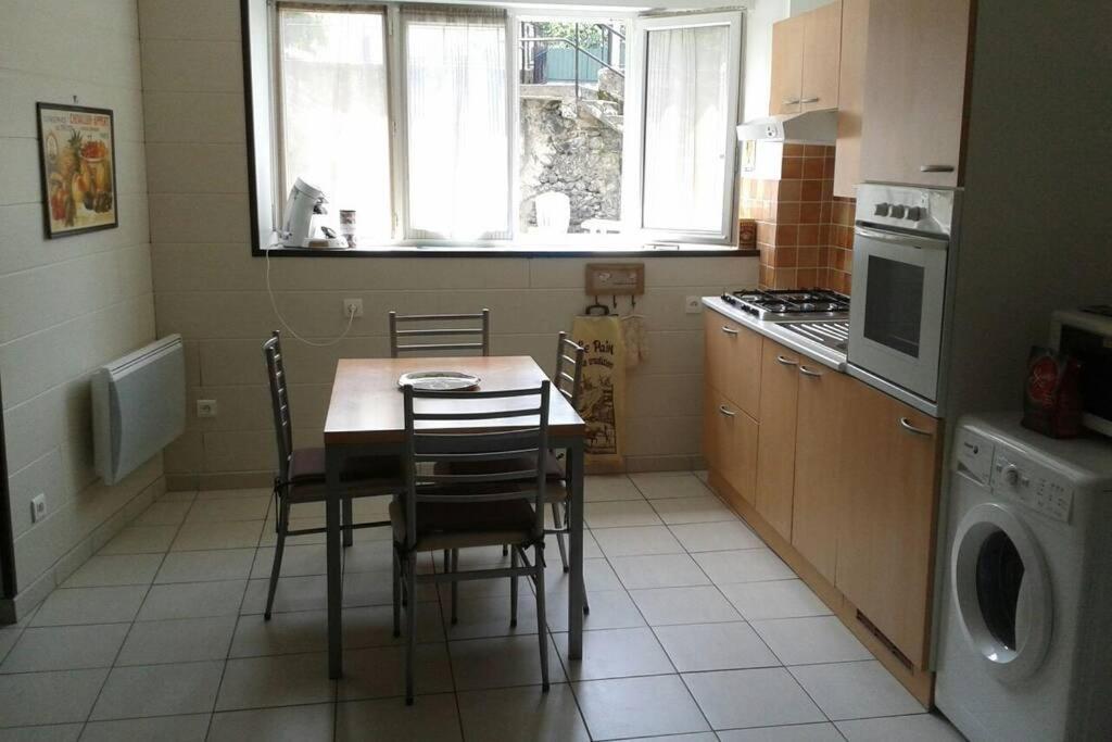 Cure Thermale Ou Vacances D'Ete Au Mont Dore Le Mont-Dore Exterior foto